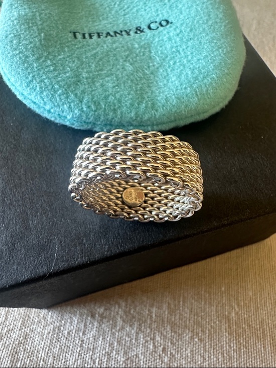 Authentic Tiffany &co mesh ring - Picture 3 of 3